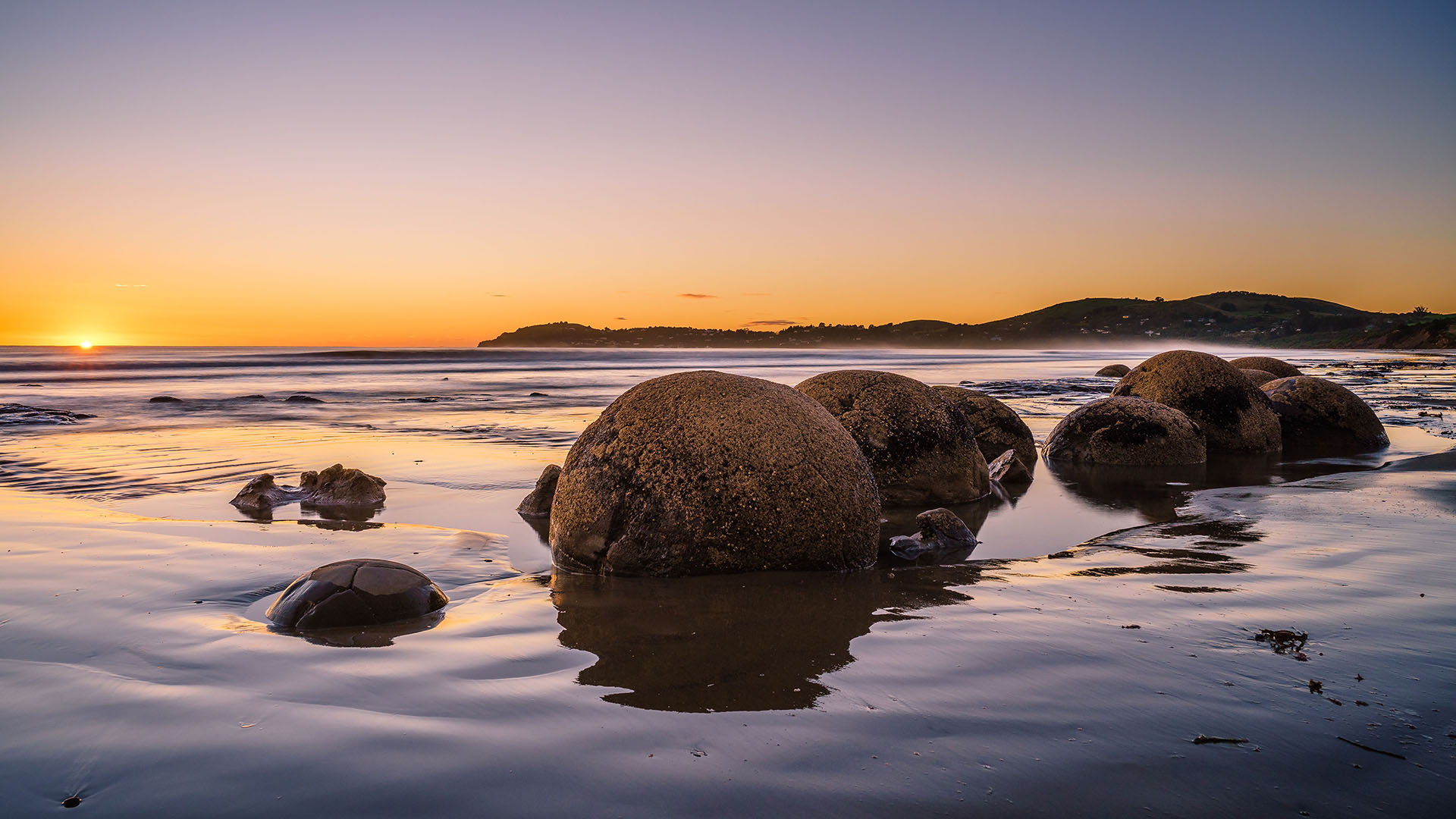 Moeraki Boulders New Zealand