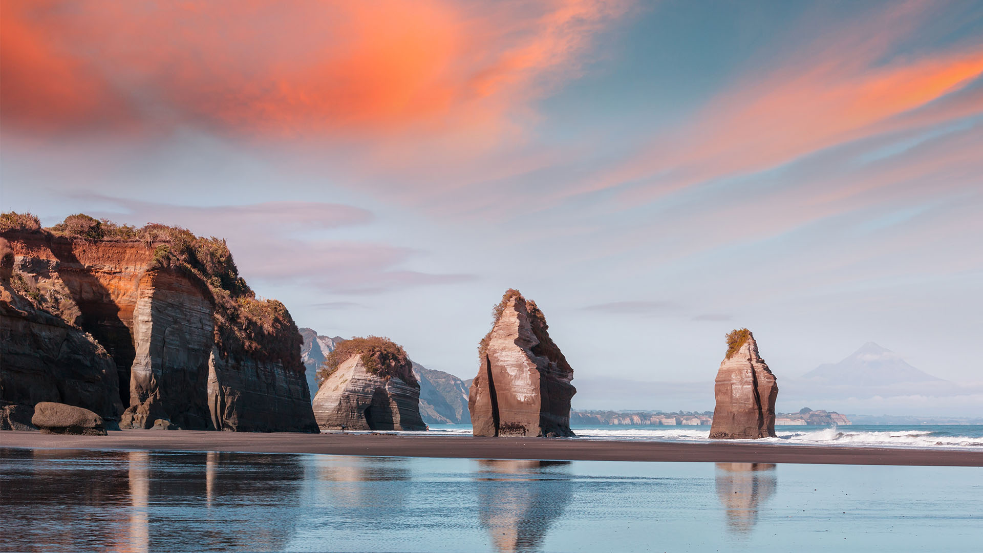 The Three Sisters Rock Formation