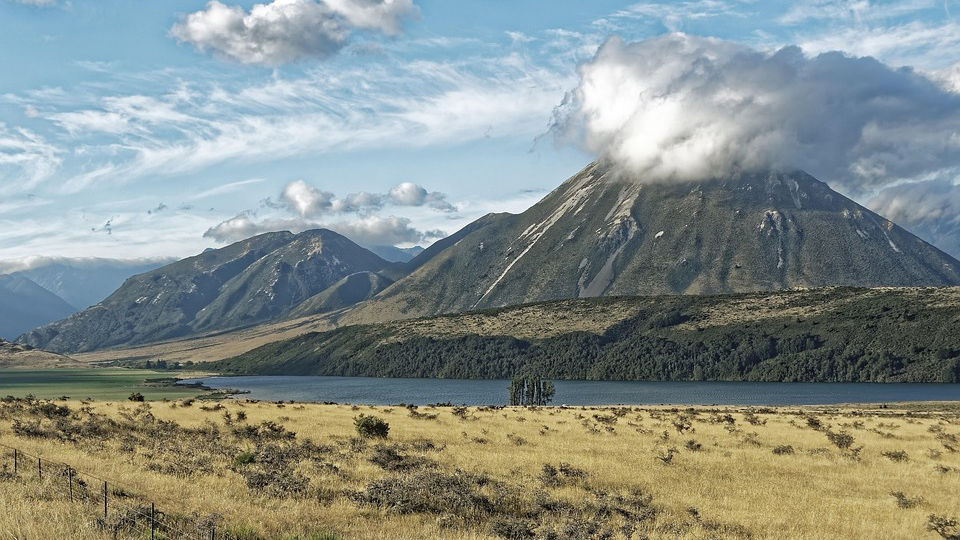 Lake pearson canterbury NZ